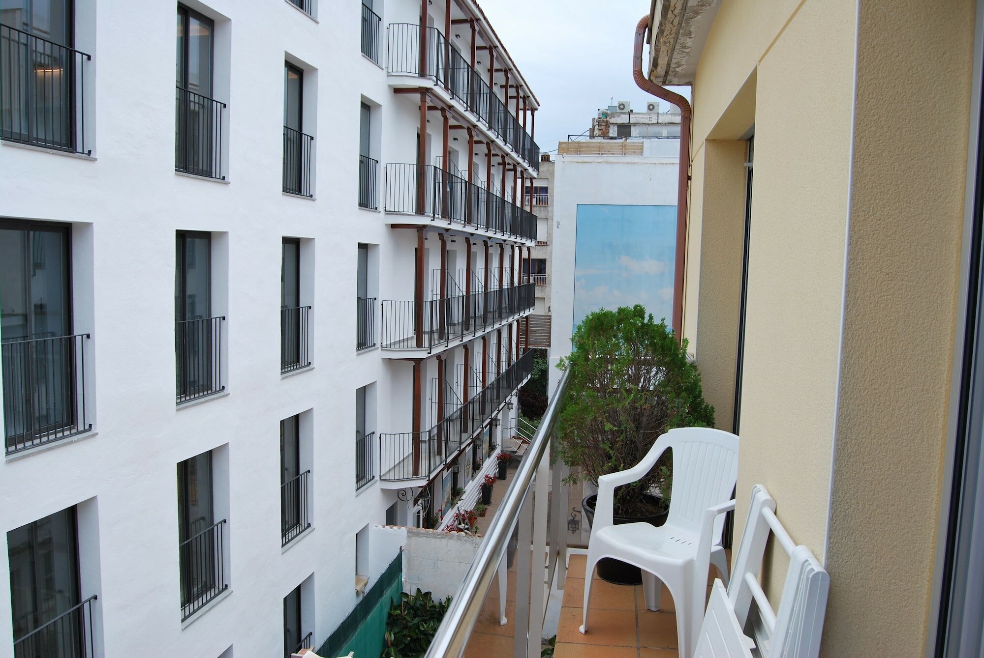 Фото Neptuno Apartments