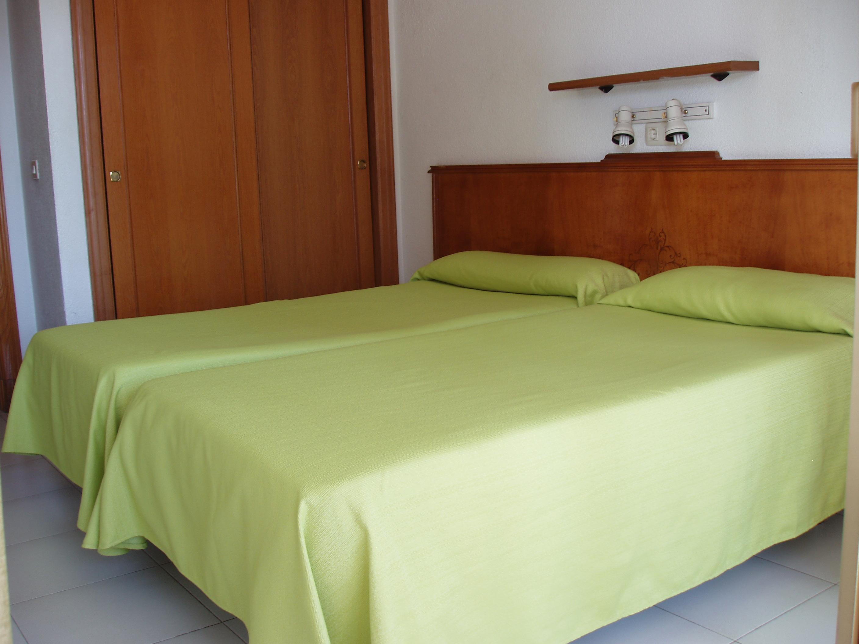 Фото Apartamentos Maria Victoria