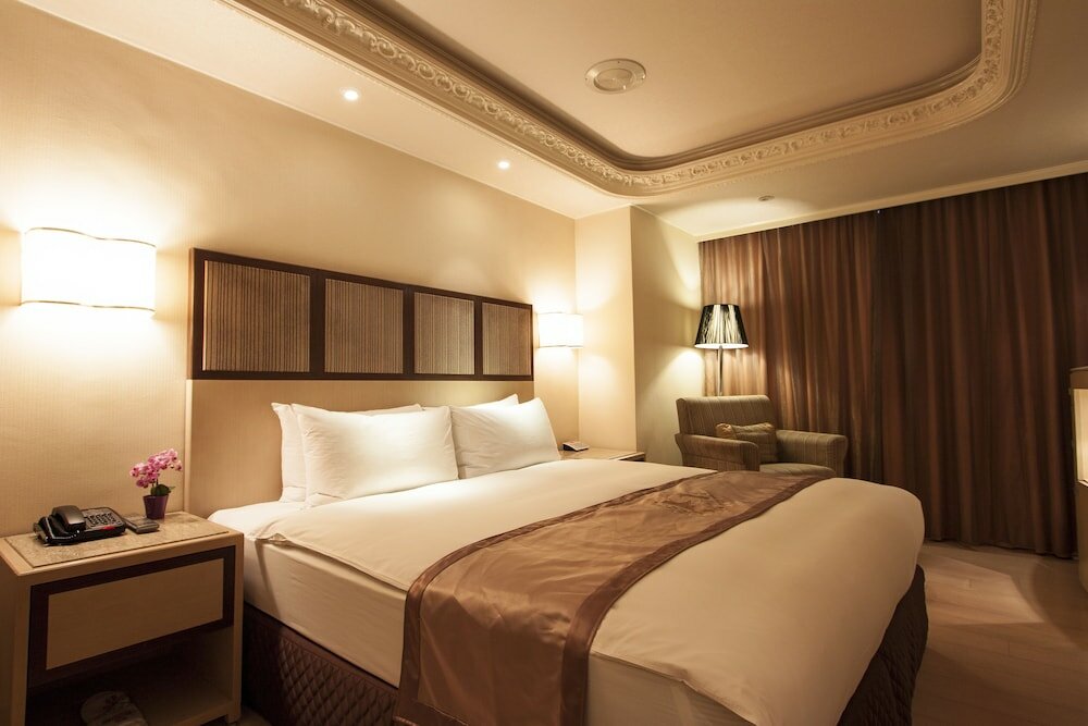 Фото Taipei Charming City Hotel-Xinyi