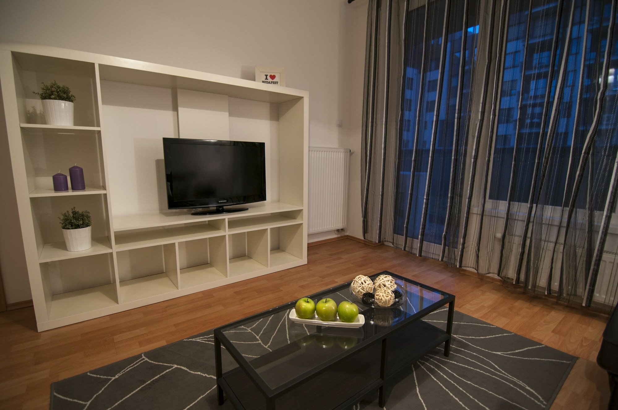 Фото Corvin Center Suites