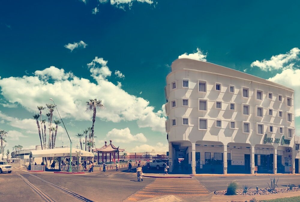 Фото отеля 3