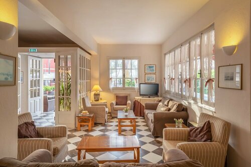 Внешний вид отеля Opera Blue Hotel в Гувье, фото 4