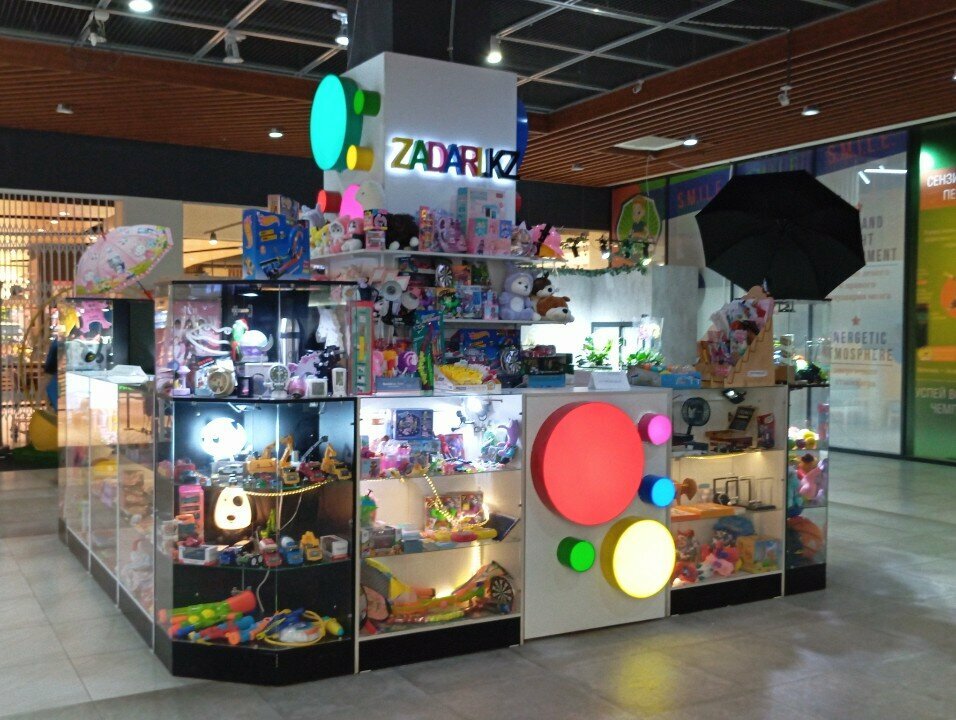 Gift and souvenir shop Zadari, Astana, photo