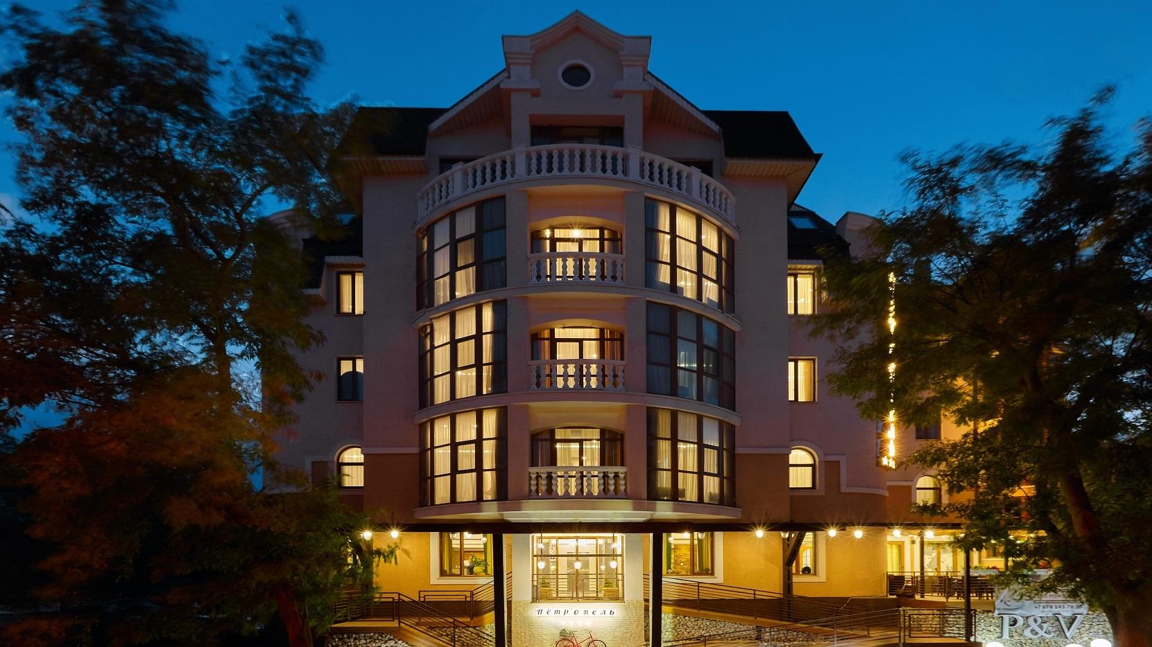 Фото ПетрОтель