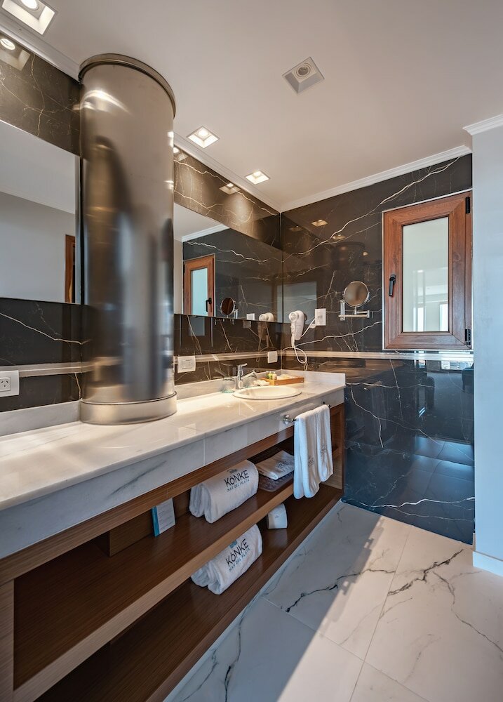 Фото Hotel Konke