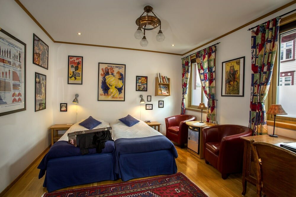 Фото Hotell Gästis