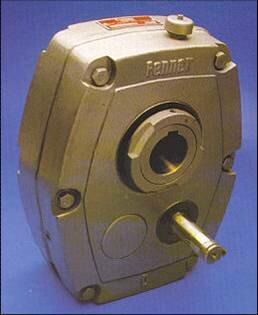 Bearings Sina Fuel Trading, Emirate of Fujairah, photo