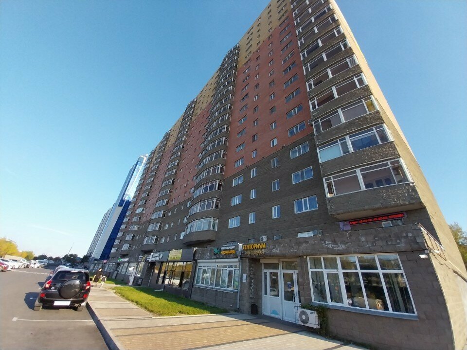 Parcel automat Tastamat, Astana, photo