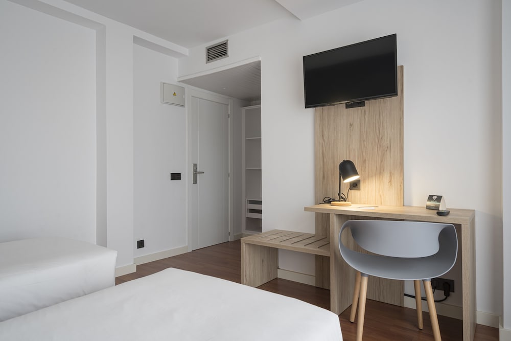 Фото 140197444300