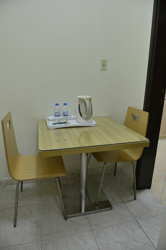 Фото Khalifa Tower Hotel Apartments