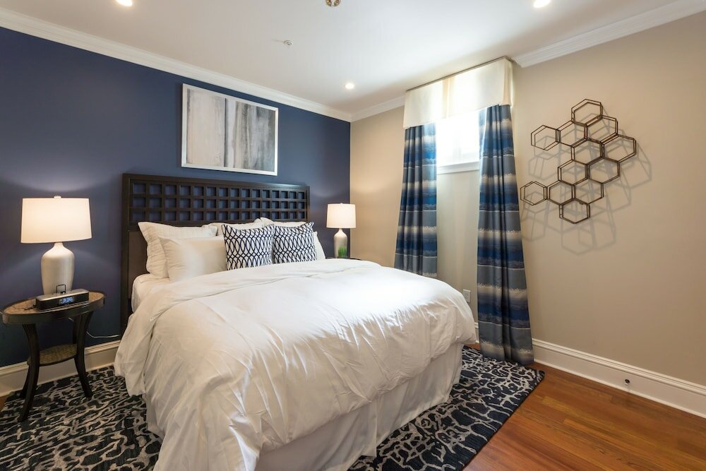 Фото The Quarters on King