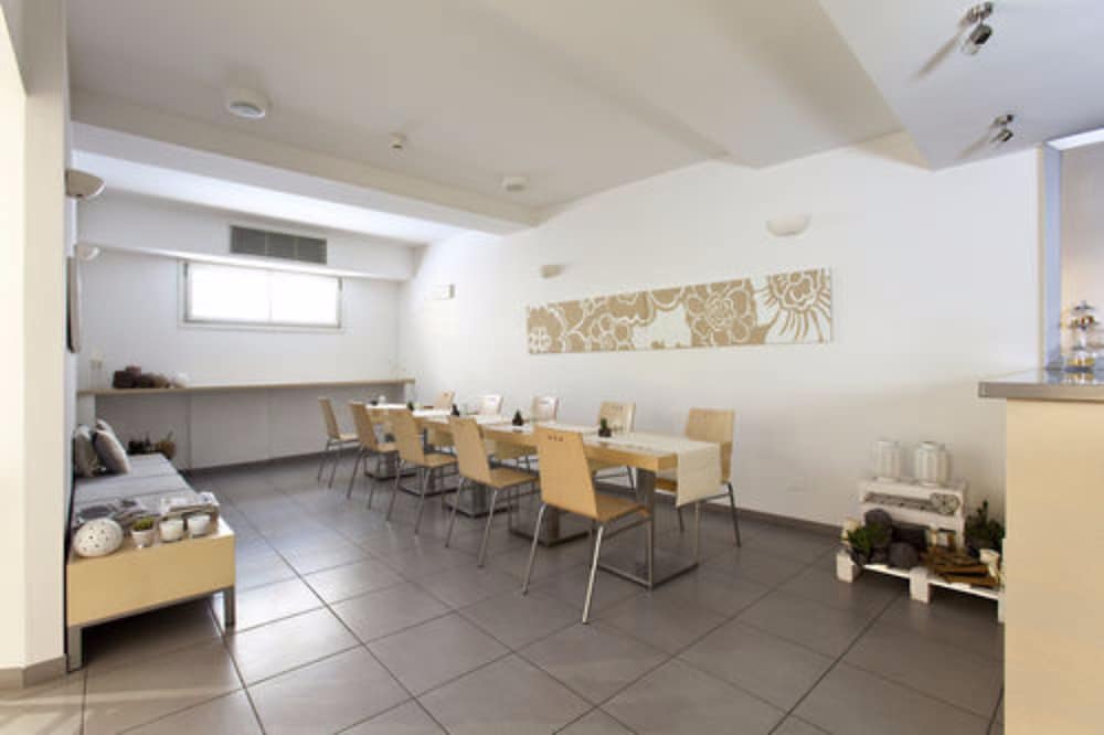 Фото Hotel Cervetta 5