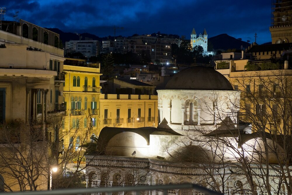 Фото Garibaldi R&b