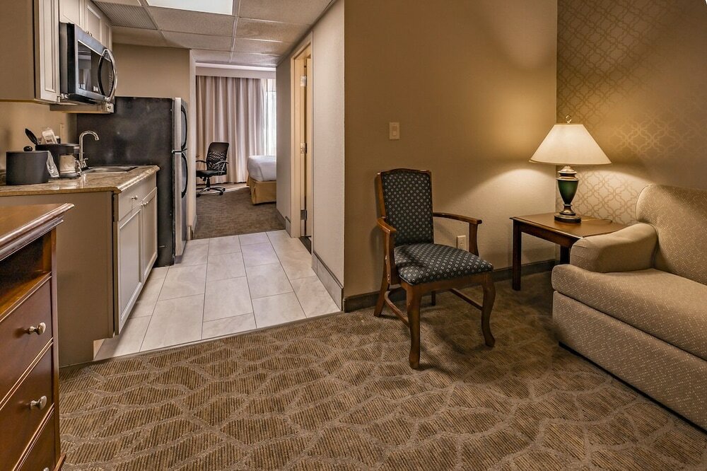 Фото English Inn of Charlottesville