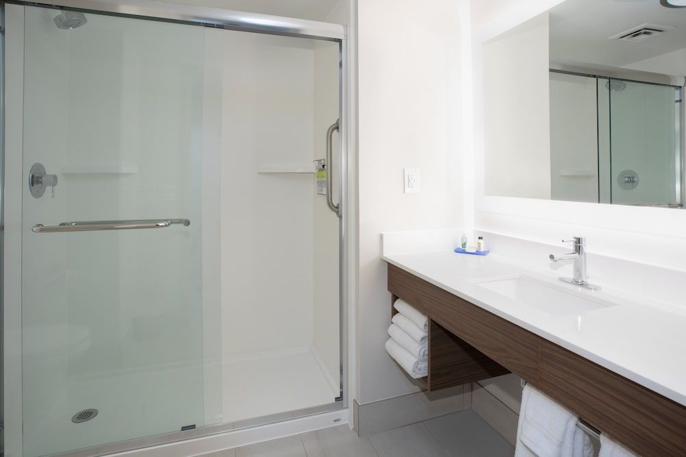 Фото Holiday Inn Express Yreka-Shasta Area, an Ihg Hotel