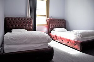 Гостиница The Backpackers Imperial Hotel - Hostel