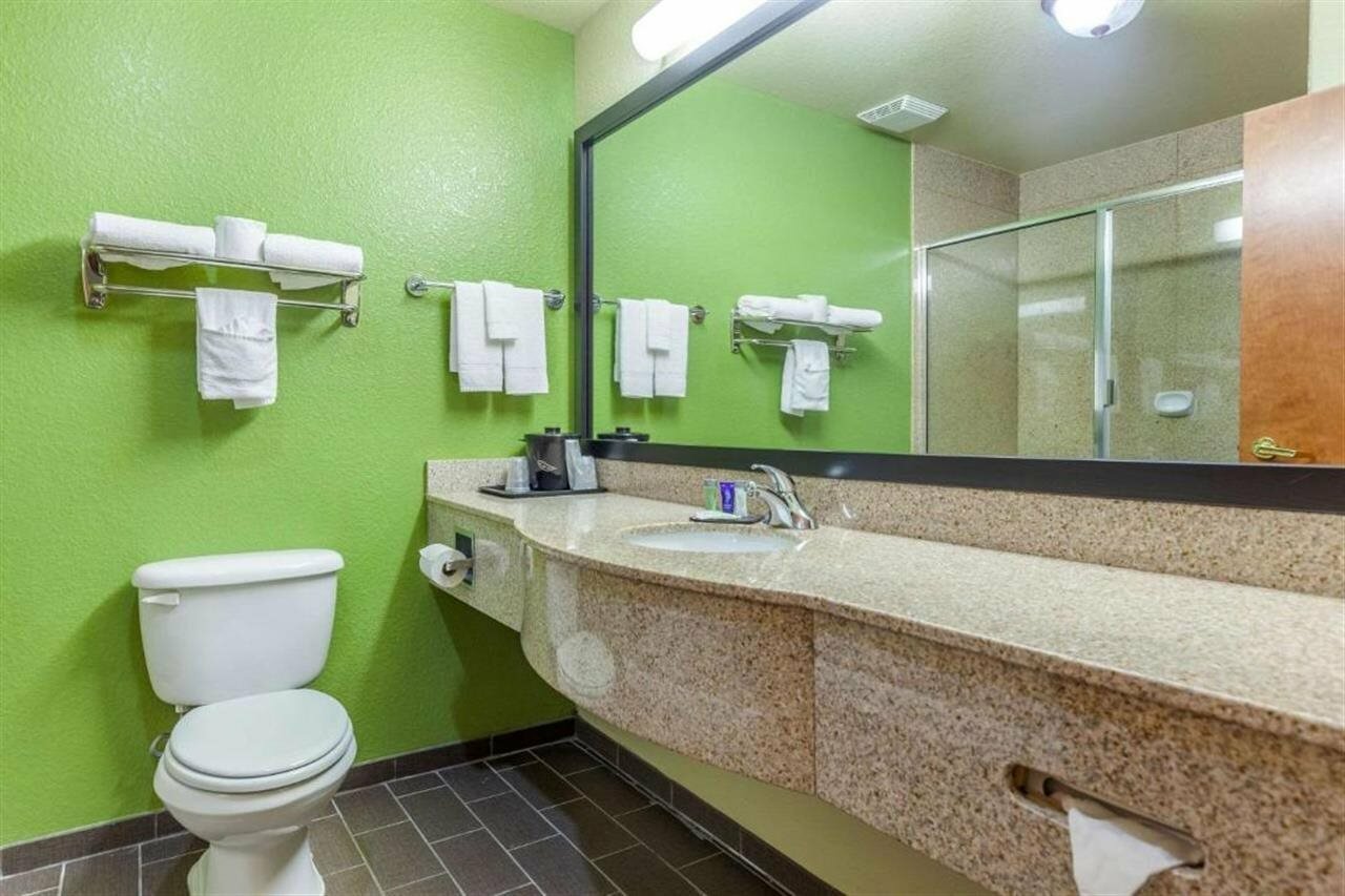 Фото Sleep Inn & Suites Hewitt - South Waco