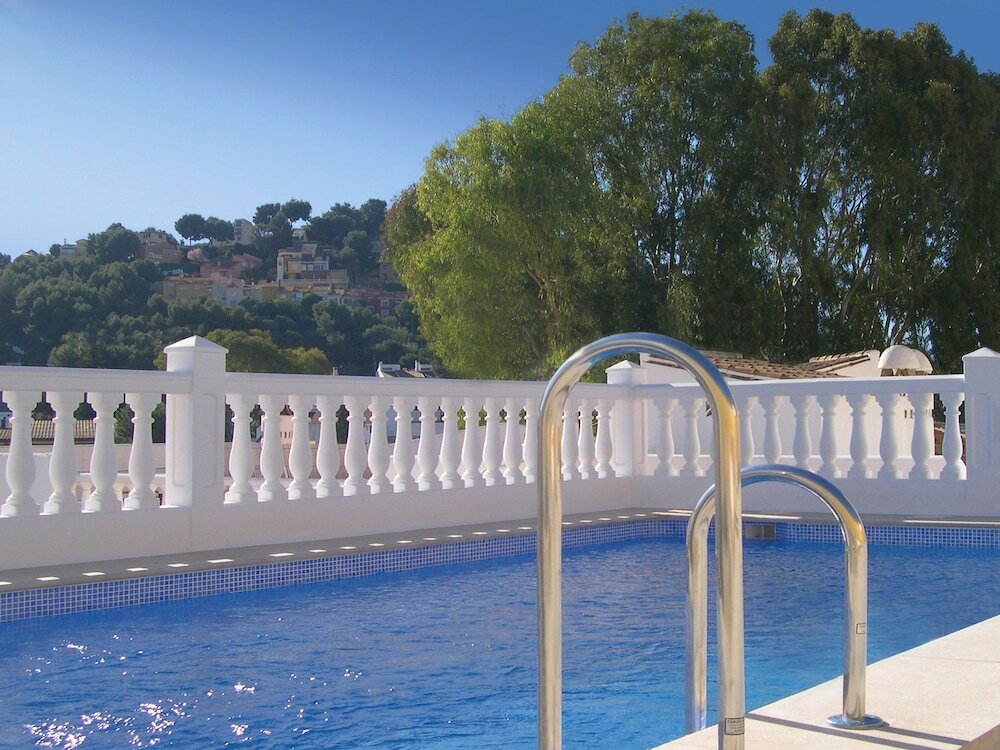 Фото Apartamentos Turisticos La Mundial