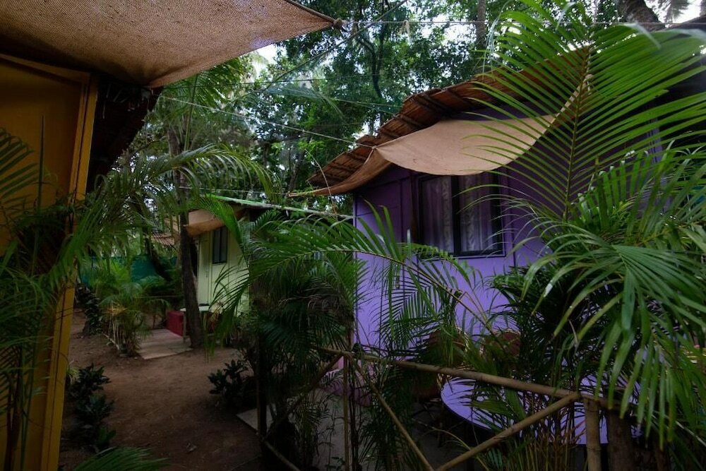 Фото Saturn Beach Cottage