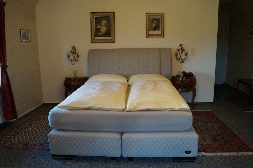 Фото Kommende Ramersdorf