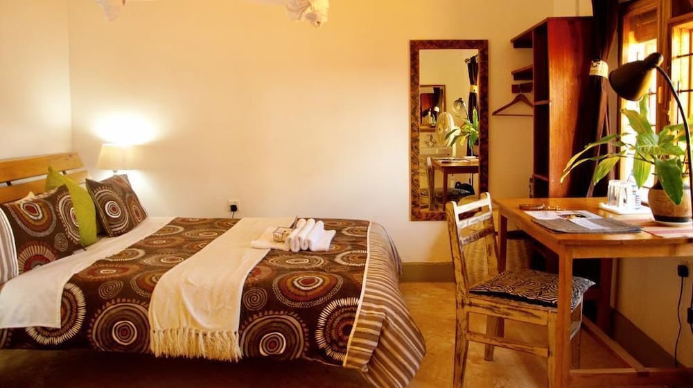 Фото Gately Inn Entebbe