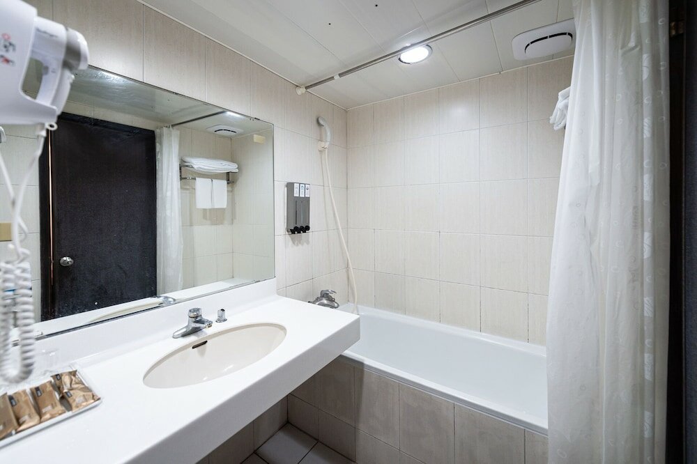 Фото Peach Hotel