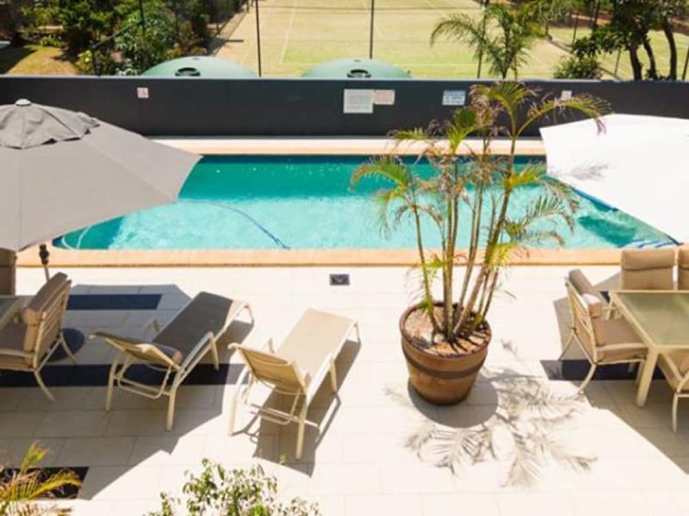 Фото Durham Court Holiday Apartments