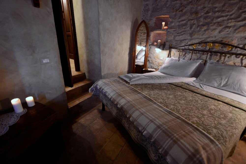 Фото Robur Marsorum Albergo Diffuso