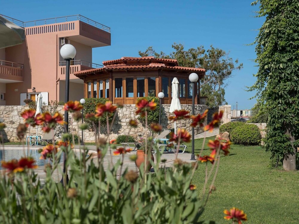 Фото отеля 3