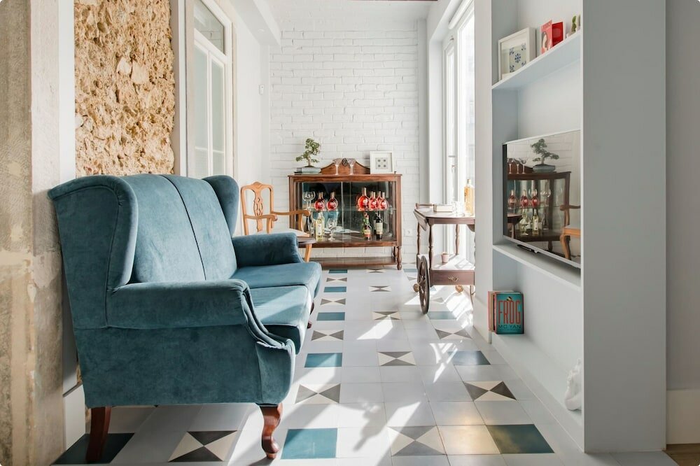 Фото 1898 Home & Suites