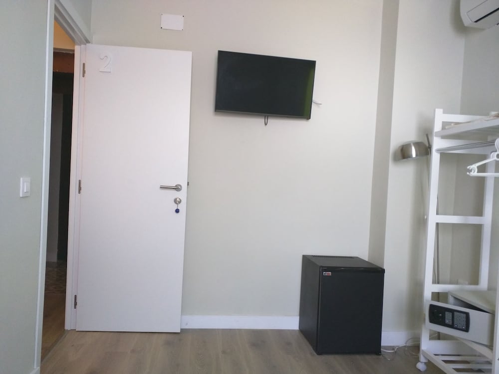 Фото Nwt Paradise Urban Hostel