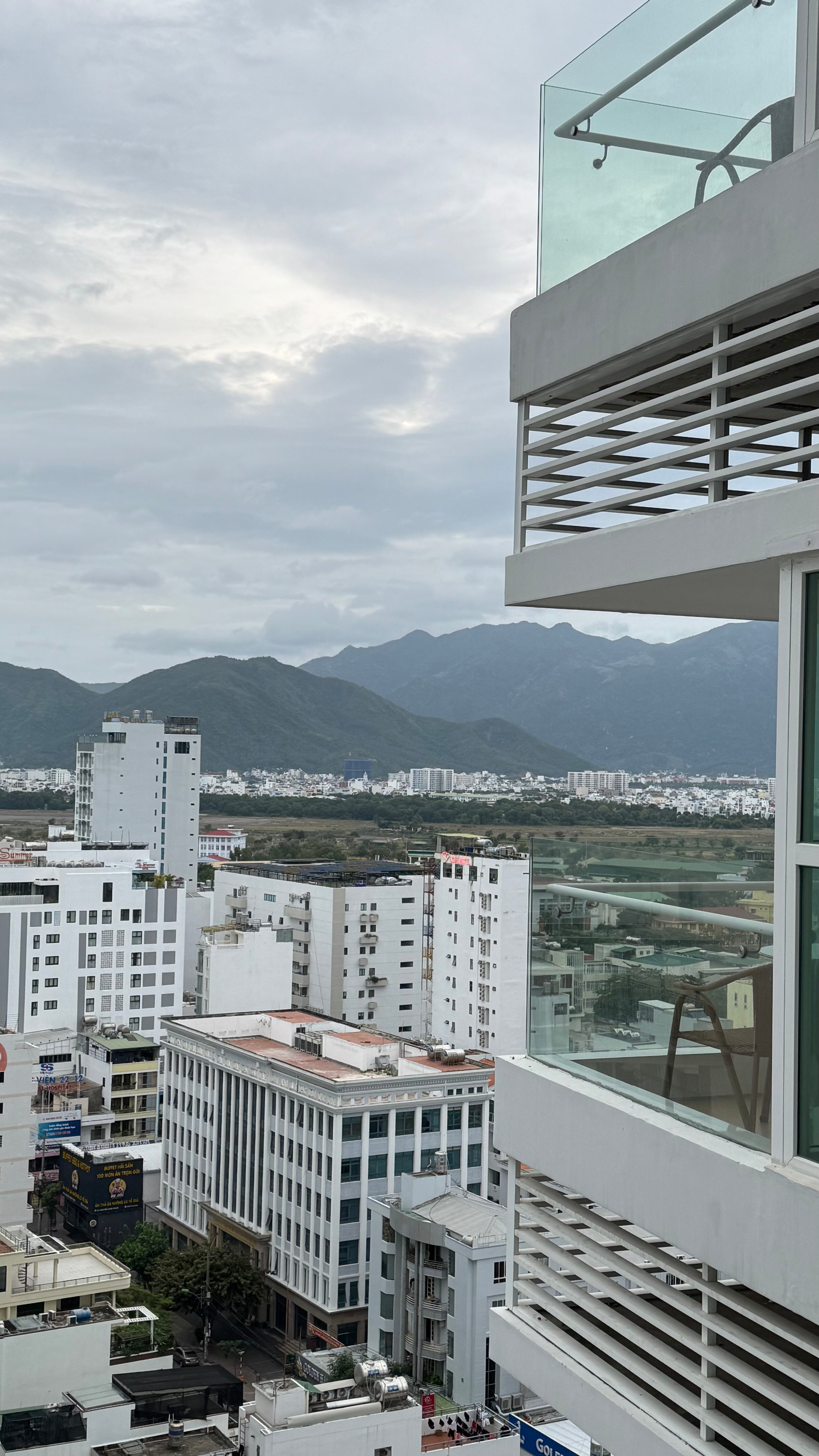 Фото Green World