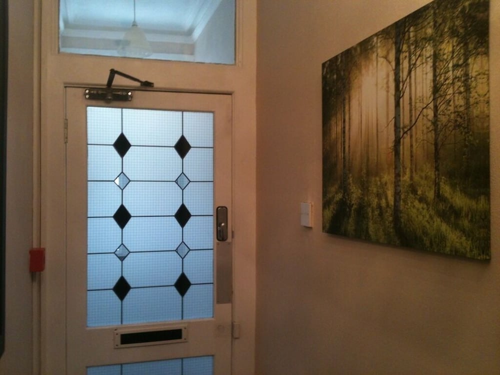 Фото The Grosvenor Guest House