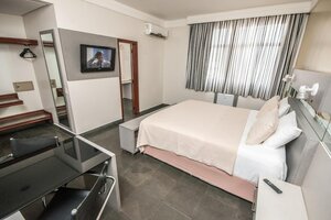 Гостиница Aipana Plaza Hotel