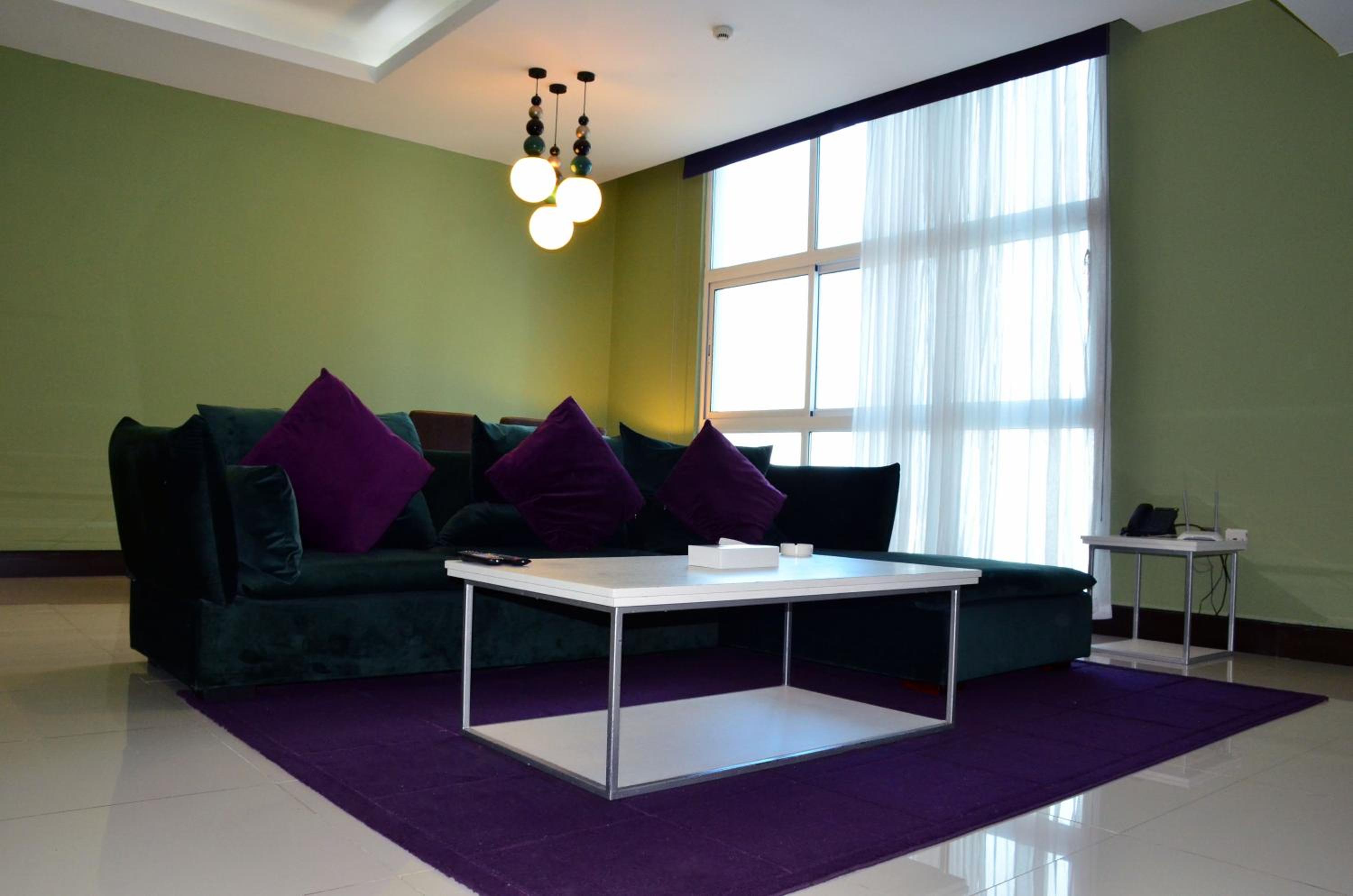 Фото Blaire Executive Suites