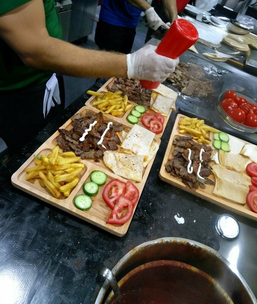 Restaurant Cadde Katik Seymen Basiskele, Basiskele, photo