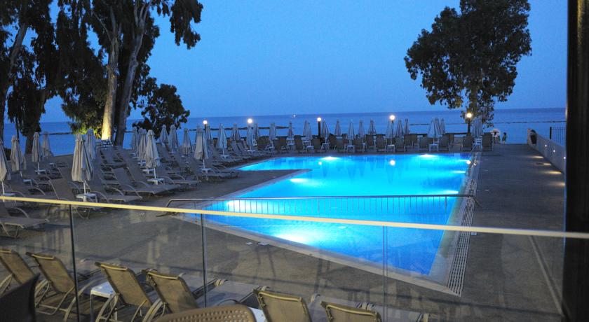 Фото Harmony Bay Hotel