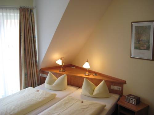 Фото Hotel Am Klostergarten