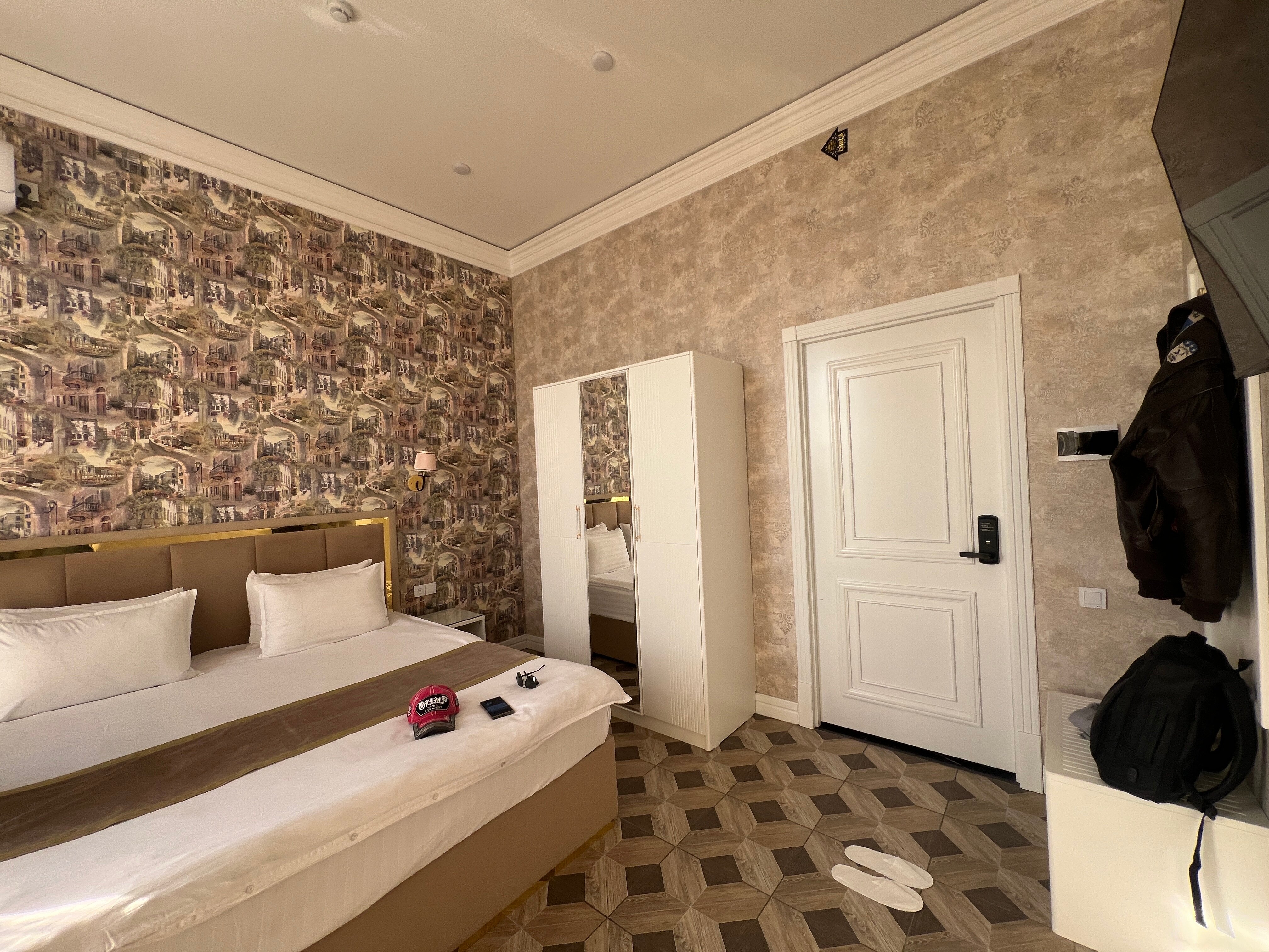 Фото Ayniy Hotel