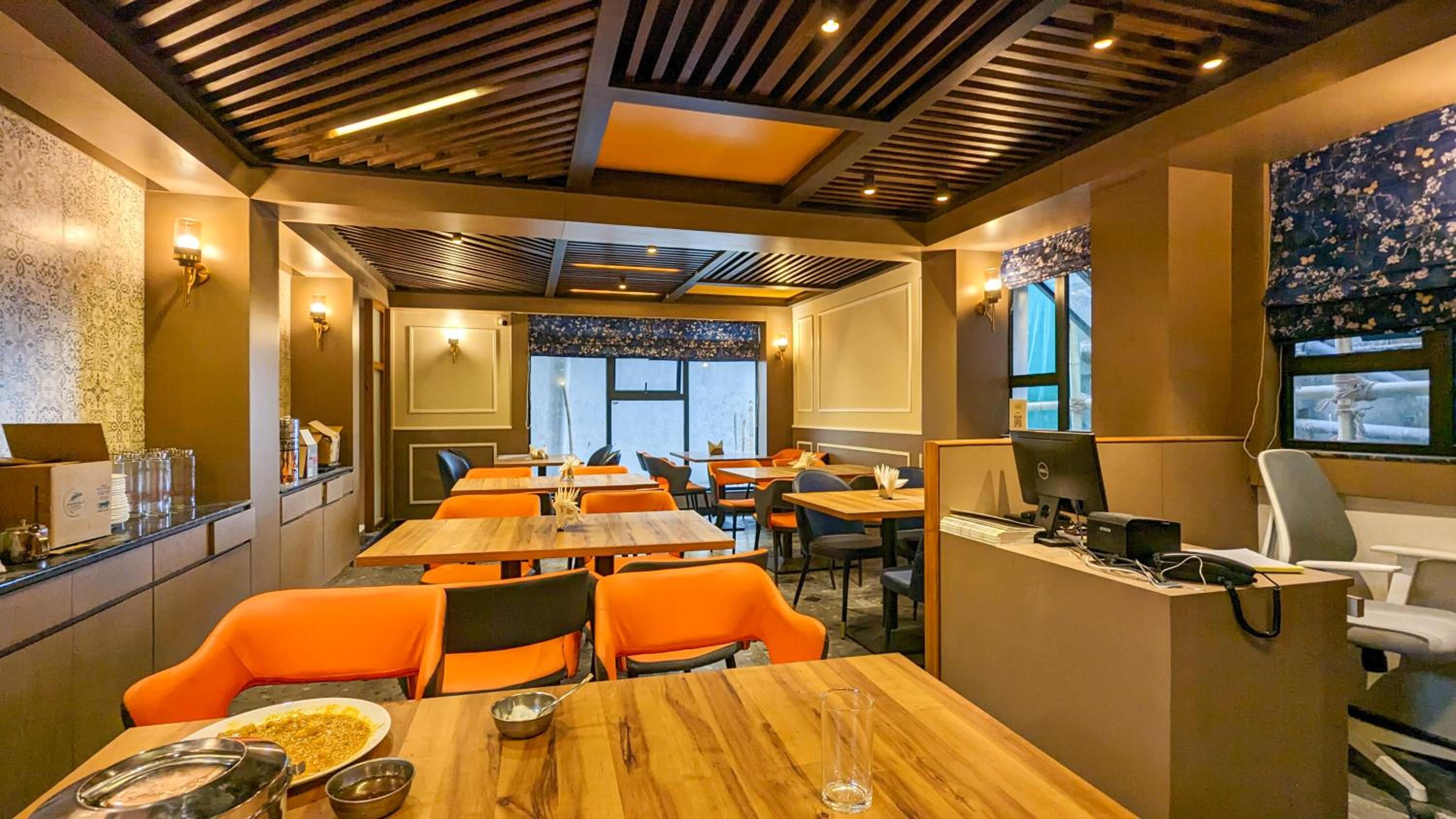 Фото Hotel Sonar Bangla Darjeeling