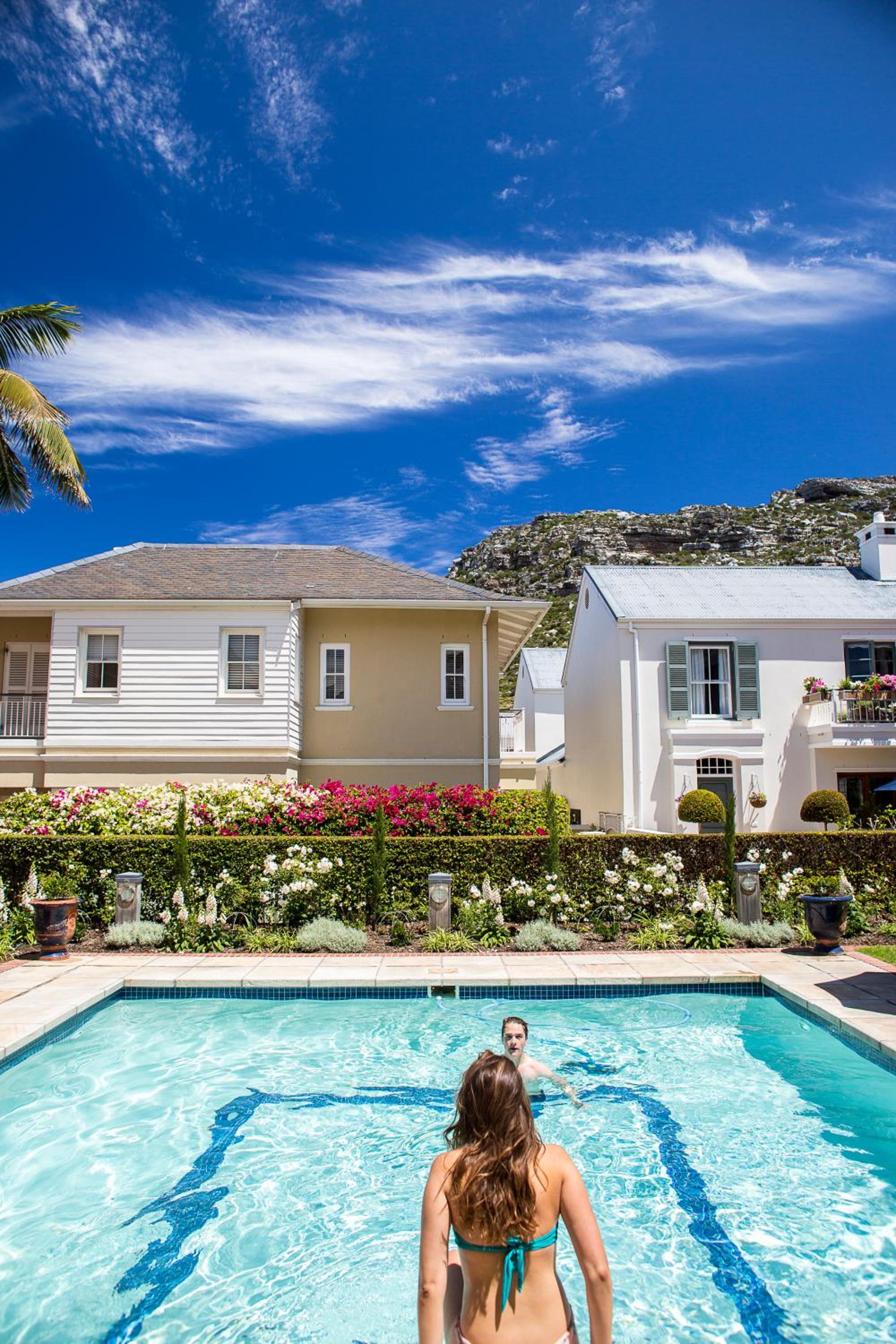 Фото The Majestic Apartment