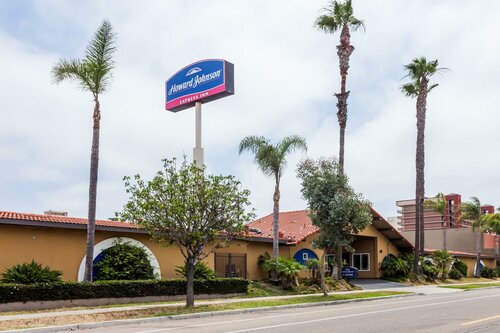 Гостиница Howard Johnson by Wyndham National City/San Diego South в Нейшнел Сити