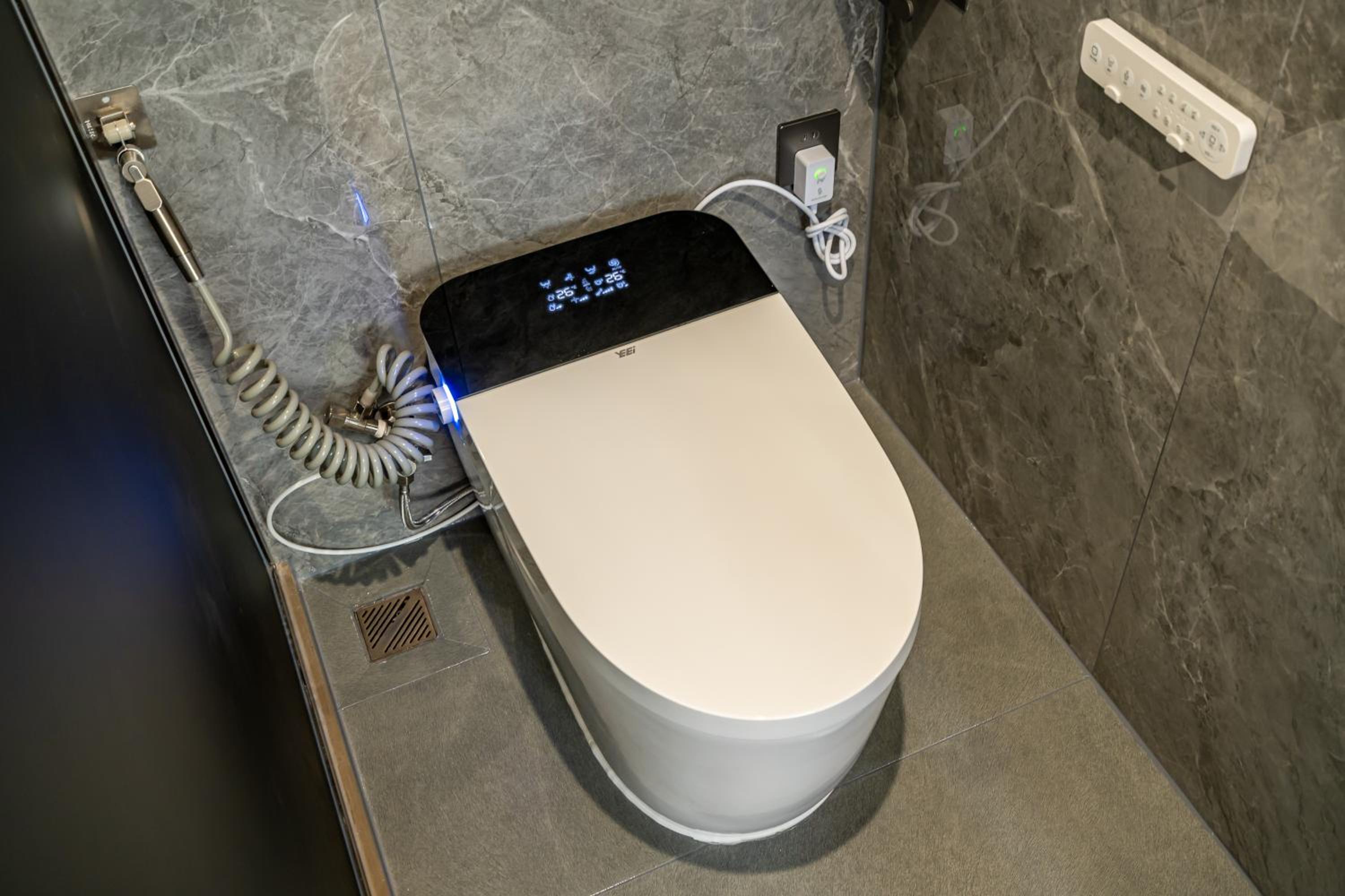 Фото Tokai Hotel