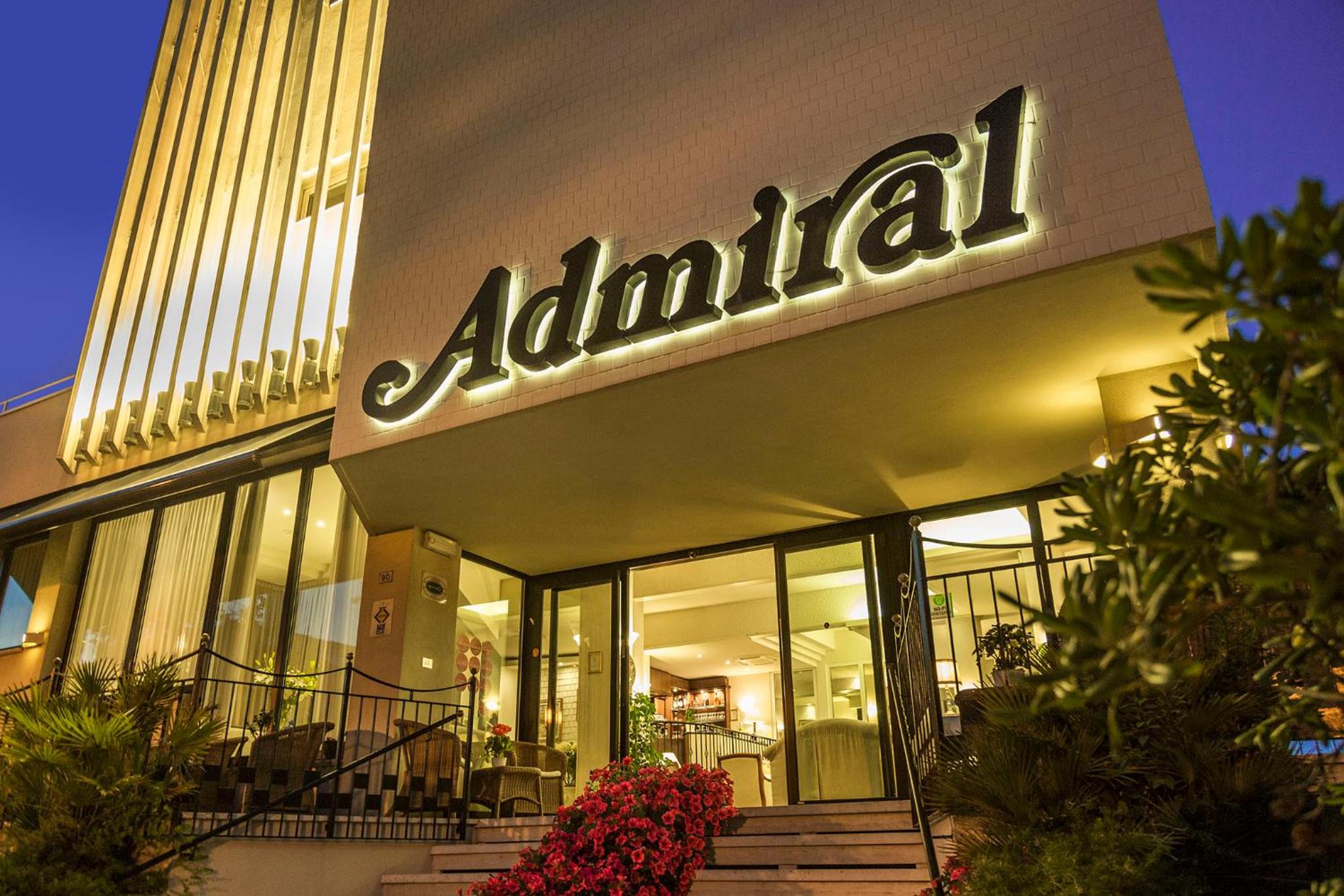Фото Hotel Admiral