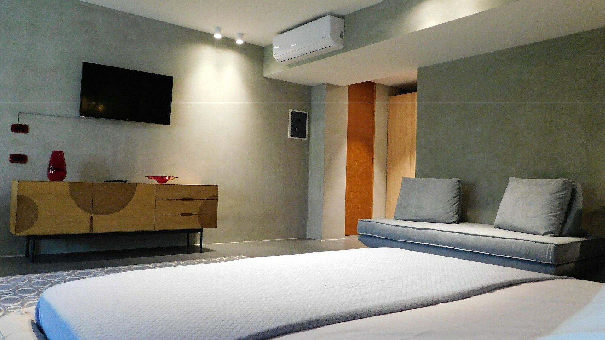 Фото 101 Adrianou Luxury Urban Stay