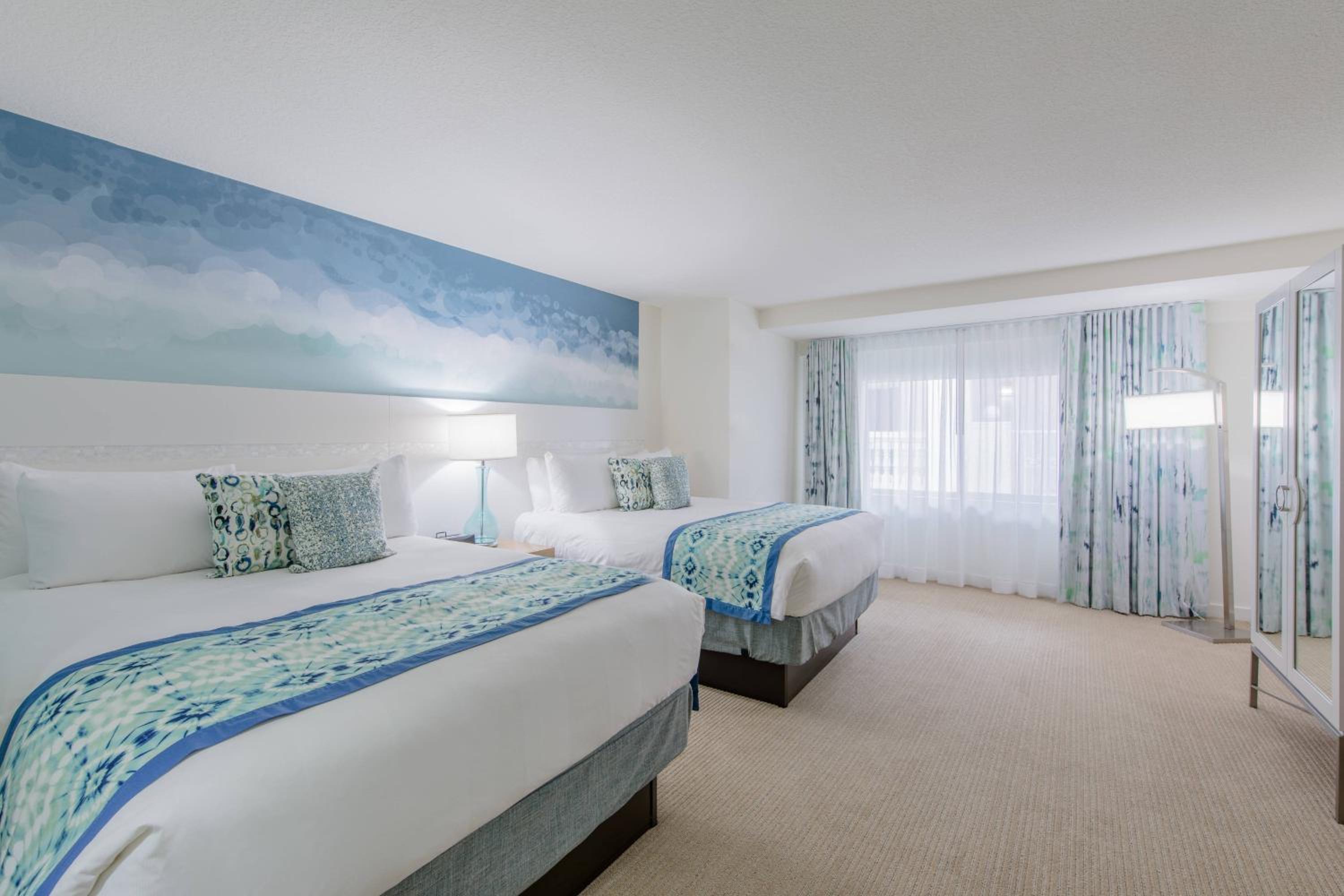 Фото Marriott Vacation Club Pulse, South Beach