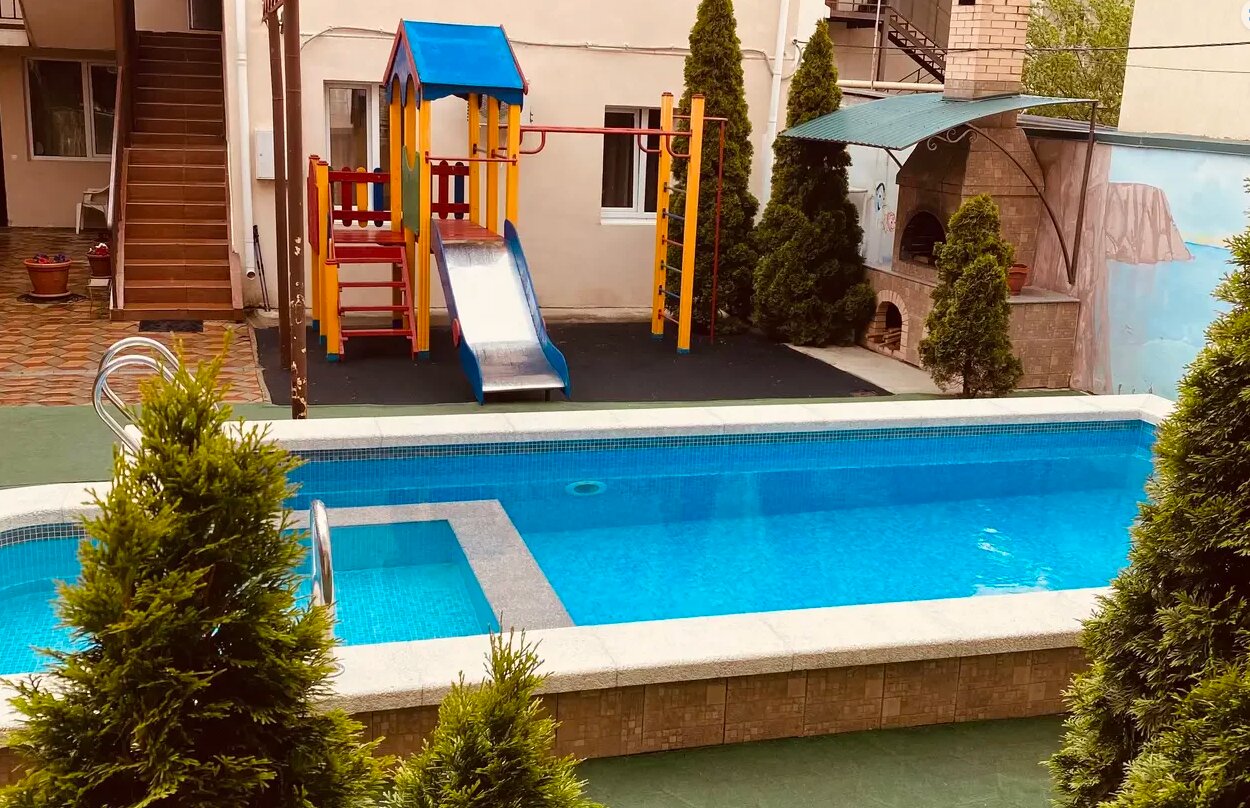 Фото Илиадис