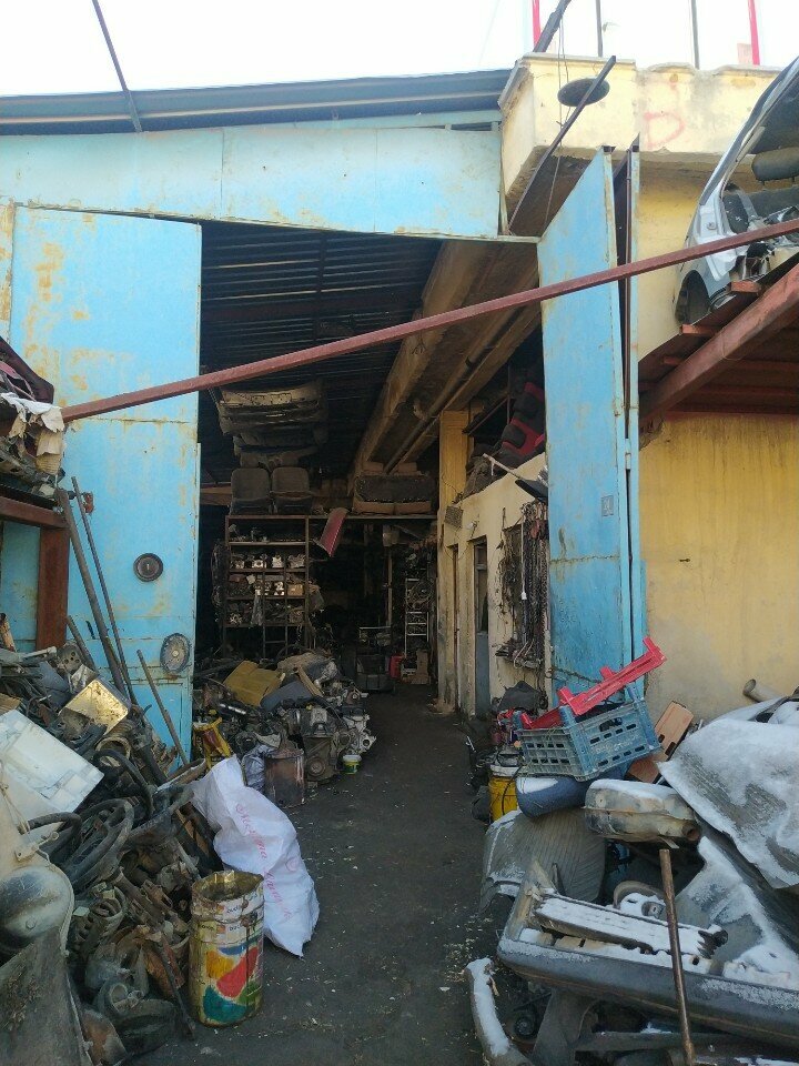 Car disassembly Beysehirli Ibrahim Eken Auto Scrap Dealer, Konya, photo
