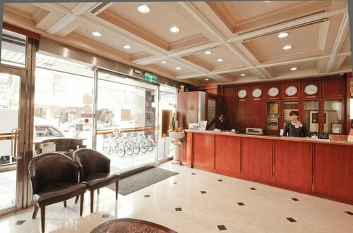 Внешний вид отеля Tainan Cambridge Hotel в Тайнани, фото 5