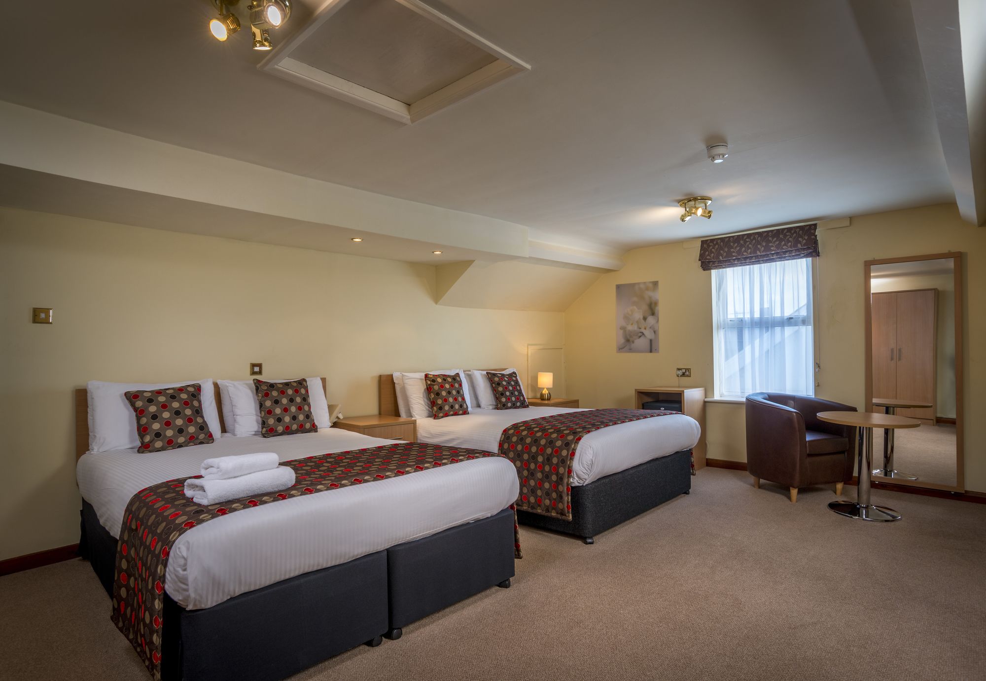 Фото The Windsor Hotel